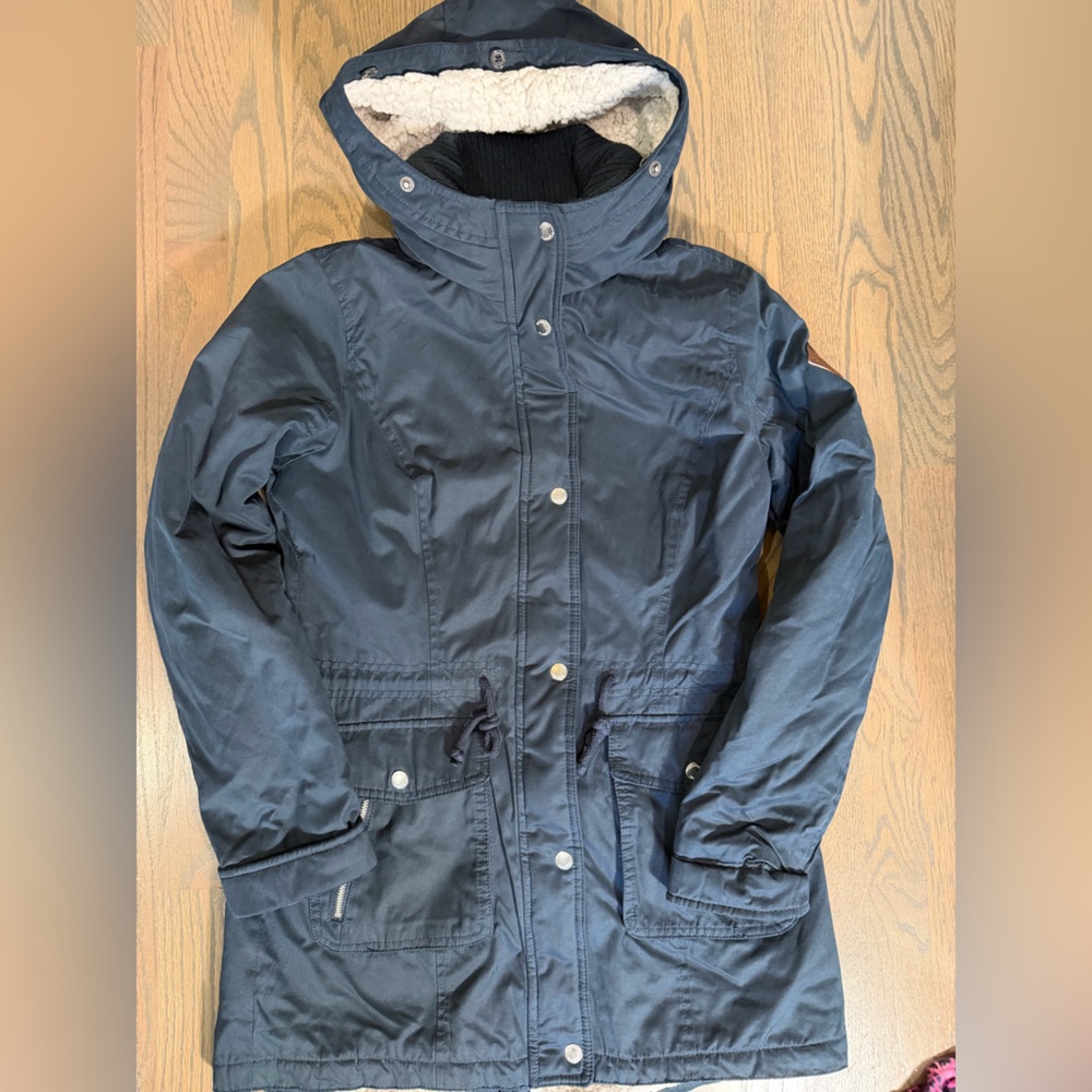 Hollister Women’s Navy Blue Anorak Puffy Jacket – Hooded, Cozy, Preppy